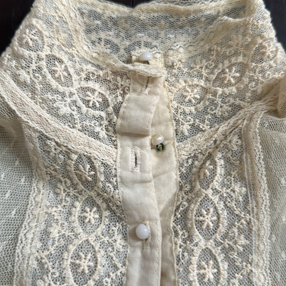 Gunne Sax lace blouse - Picture 2 of 5